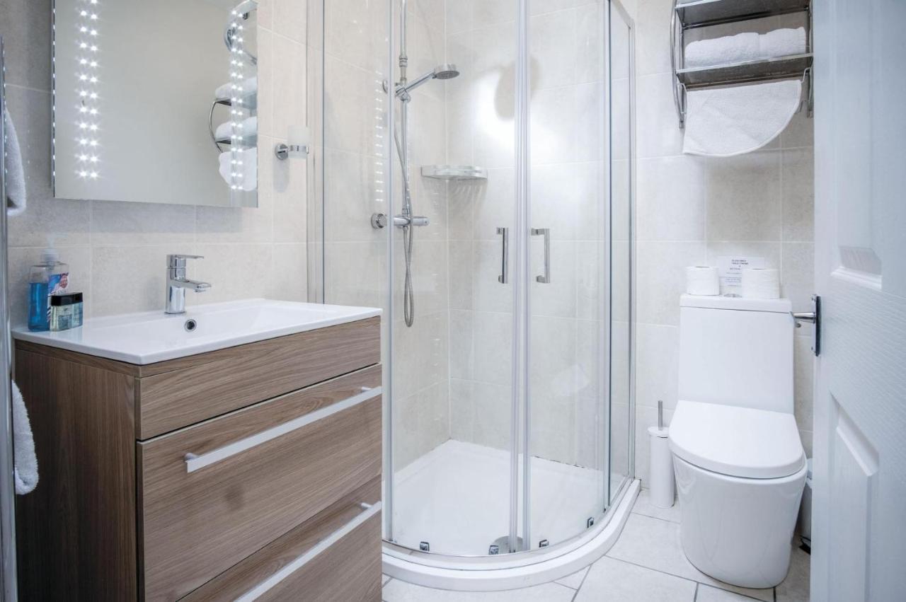 Brynach - 1 Bedroom - St Ishmaels Saint Ishmaels  Bagian luar foto